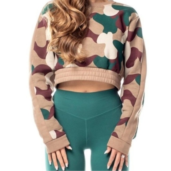 Balance Athletica Mountainside Cropped Crew Sweater Camo size S - Picture 2 of 7